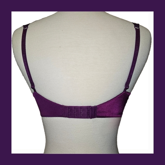 Victoria's Secret Double Shine Strap Bombshell & Brazilian Lingerie Set - 32D/Sm - Picture 11 of 15